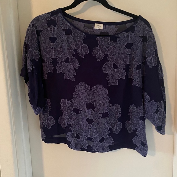 Aritzia Wilfred Blouse - Picture 1 of 3